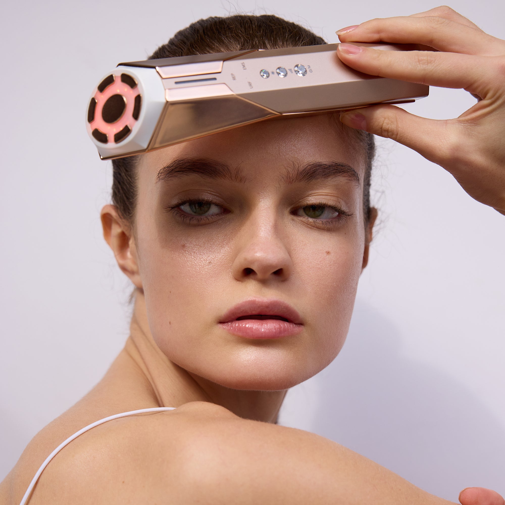 REVA | Instant Age Renewal Wand - Project E Beauty