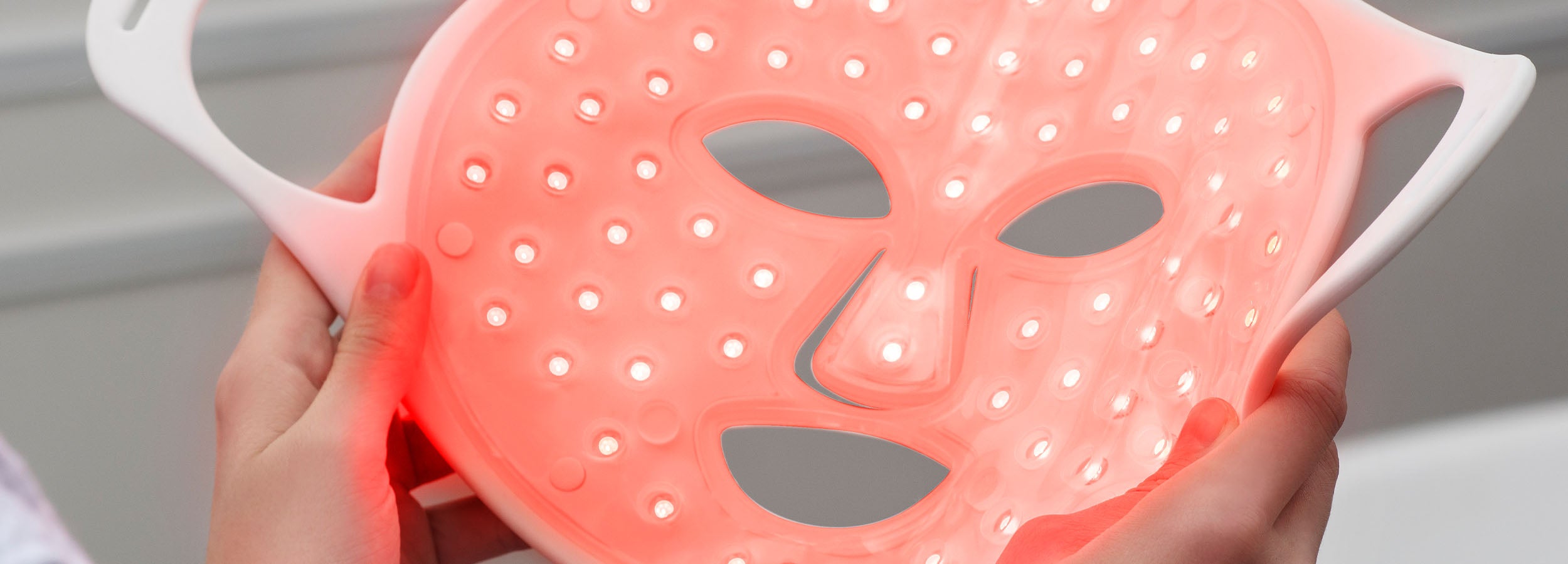 red light therapy mask